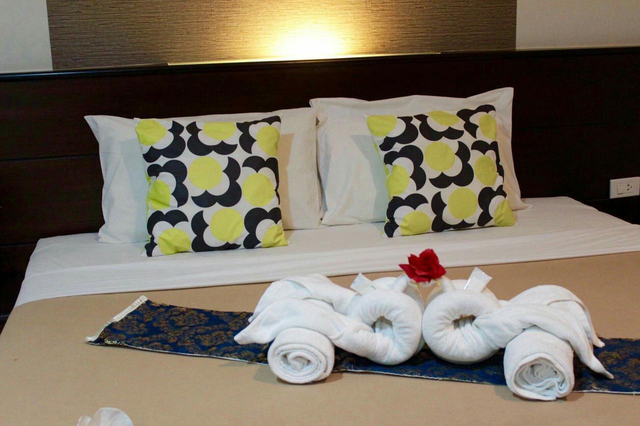 Phuthara Mansion Apartamento Phuket Exterior foto
