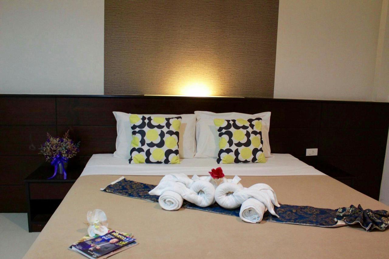 Phuthara Mansion Apartamento Phuket Exterior foto