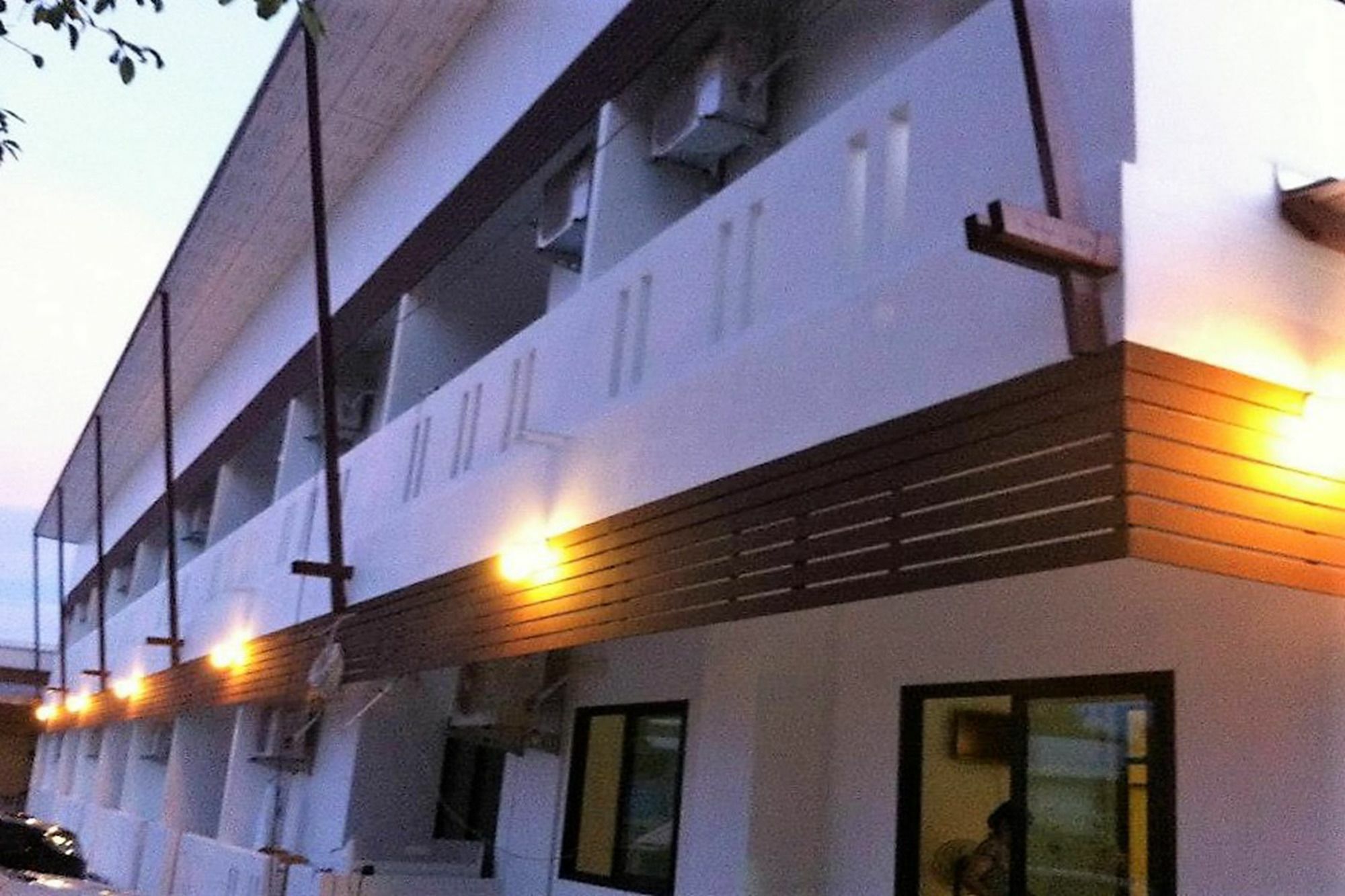 Phuthara Mansion Apartamento Phuket Exterior foto